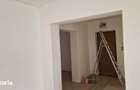 Inchiriez ap 3c parter 1 Mai bvd vizavi Confectii scara ext. - 1
