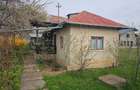 Casa si teren de vanzare com Baltesti - 6