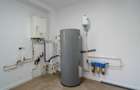 Otopeni central - Calea Bucurestilor (DN1) vila P+2 cu 7 camere 6 bai, parcare