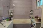 apartament la casa - zona Unirea - 3 camere - bucatarie - baie - teren generos - 6