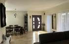 Casa si garaj cu 4 camere - 5
