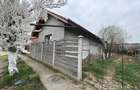 Casă cu 2 camere cu Teren 17000 Mp în Central - 2