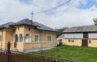Casa Moraresti 3 camere si/sau teren intravilan 6522 mp