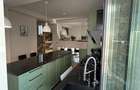 Vila cu 6 camere in Nicolina - T. Neculai