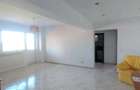 De vanzare Apartament cu 3 camere - 6