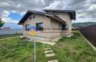 Casa+ teren de vanzare Dumbrava Rosie