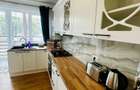 Inchiriez apartament nou 450 pe luna - 1