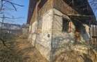 Teren 1000 mp si casa renovabila in Valcanesti . - 2