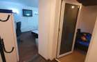 INCHIRIEZ Spatiu Generos doua corpuri de casa (apartament corpul A si camera cu baie propie corpul B