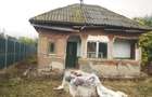 Casa demolabila + Teren - 1.945mp, Com. Crangurile - 4