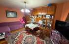 Apartament de vanzare decomandat -3 camere - 12