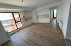 Apartament cu 3 camere decomandat în Tomis Nord - 9