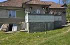 Vind casa in comuna sic jud cluj. Teren 600 mp acte la zi mai multe detali la nr de tel 0771108976 - 7