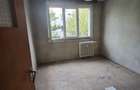 Apartament cu 4 camere decomandat în Apusului - 9