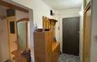 Apartament cu 3 camere decomandat în Tractorul - 4