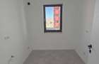 Apartament cu 3 camere decomandat în Oradea - 11