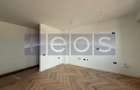 Apartament cu 3 camere în Central - 4