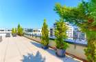 Apartament cu 3 camere decomandat în Tractorul - 19