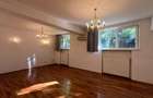 Apartament cu 5 camere decomandat în Aviatorilor - 1