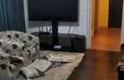 Apartament cu 3 camere semidecomandat în Berceni - 1