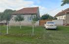 Casa 3 camere , baie , incalzire calorifere Gaiul Mic - 8