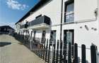 Apartament de vanzare in Sibiu - 4 camere, balcon - ap la vila - 1