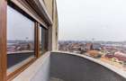 Apartament de inchiriat cu 3 camere la Intim - 18
