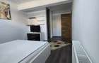 Apartament cu 3 camere decomandat în Tractorul - 4