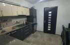 Apartament cu 4 camere decomandat în Craiovei - 3