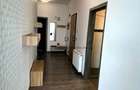 Apartament cu 3 camere semidecomandat în Central - 9