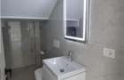 Casă cu 7 camere cu Teren 250 Mp în Valea Lupului - 8