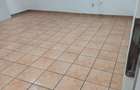 Spațiu comercial, de 4,250 mp, în IAR - 10