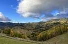 Teren intravilan 18066 mp si extravilan 4566 mp in Pestera com Moieciu - 1