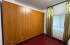 Casă individuală cu 4 camere cu Canalizare în Ultracentral - 3