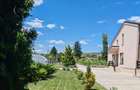 Pentru o viata in vacan?a, proprietate 3280 cu piscina, garaj, BBQ.. . - 18