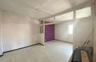 Apartament cu 4 camere decomandat în Calea Călărașilor - 2