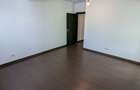 Apartament cu 3 camere decomandat în Central - 16