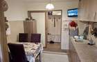 Apartament cu 3 camere decomandat în Tractorul - 8
