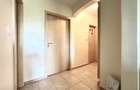 Apartament cu 3 camere decomandat în Dâmbovița - 9