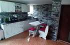 Casă cu 5 camere cu Teren 756 Mp în Central - 10
