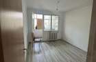 Vand apartament 3 camere semidecomandat,Zona Giurgiului - 1