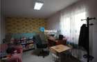 Casă individuală cu 10 camere cu Canalizare în Central - 14