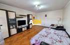 Apartament cu 3 camere decomandat în Cetate - 2