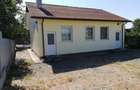 Casă cu 2 camere cu Teren 1700 Mp în Jurilovca - 4
