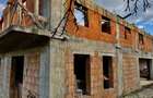 Casă cu 4 camere cu Teren 5000 Mp în Central - 10