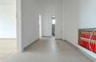 Apartament cu 3 camere decomandat în Tractorul - 10