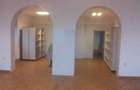 Vanzare spatiu comercial la casa - 2