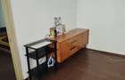 e inchiriez apartament zona Nord utilat - 3