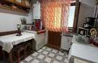 Apartament 3 camere, decomandat Str. Mihai Viteazu - 7