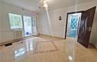 Apartament cu 2 camere semidecomandat în Central - 1 Apartament cu 2 camere semidecomandat în Central - 1